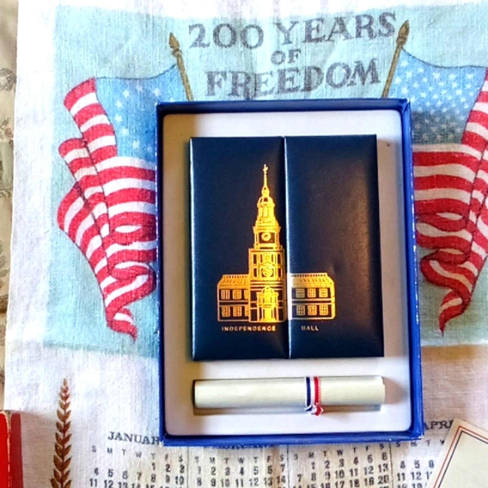 1976 collection Independence Hall wood chip, kitchen  linen & Constitution book